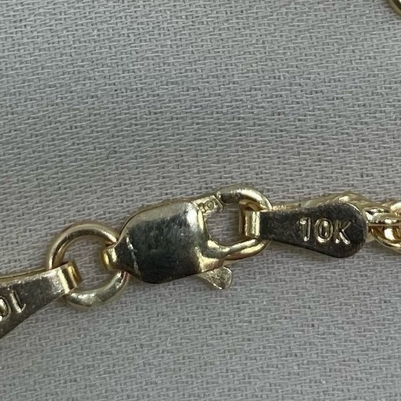 10K gold 2.5 mm rope chain 20” - Picture 3 of 3